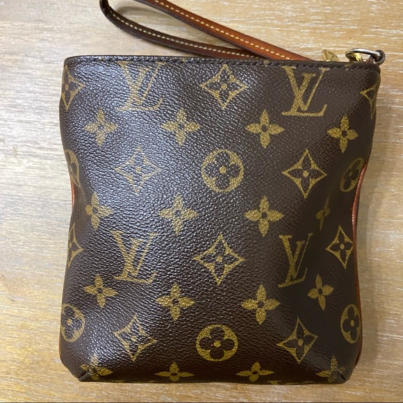 Authentic Louis Vuitton Partition Wristlet Pouch - Picture 8 of 9